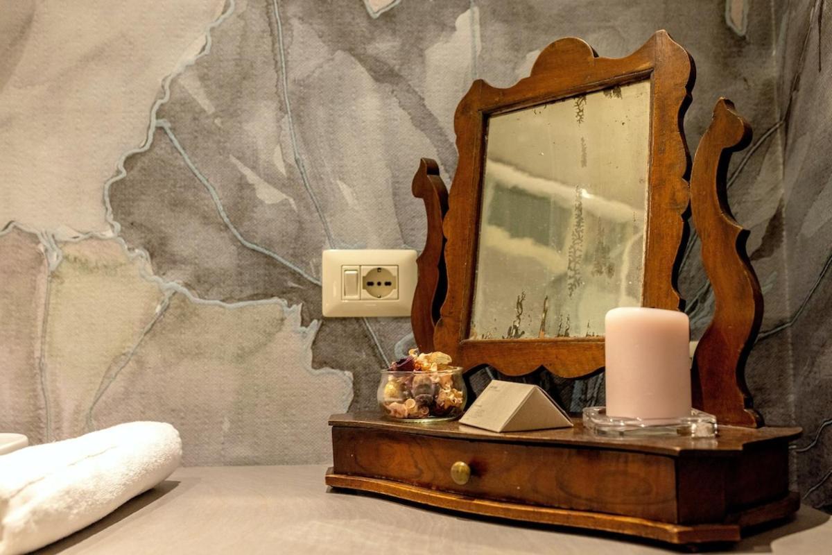 Sant'Anna Studio Apartment Parma Ngoại thất bức ảnh
